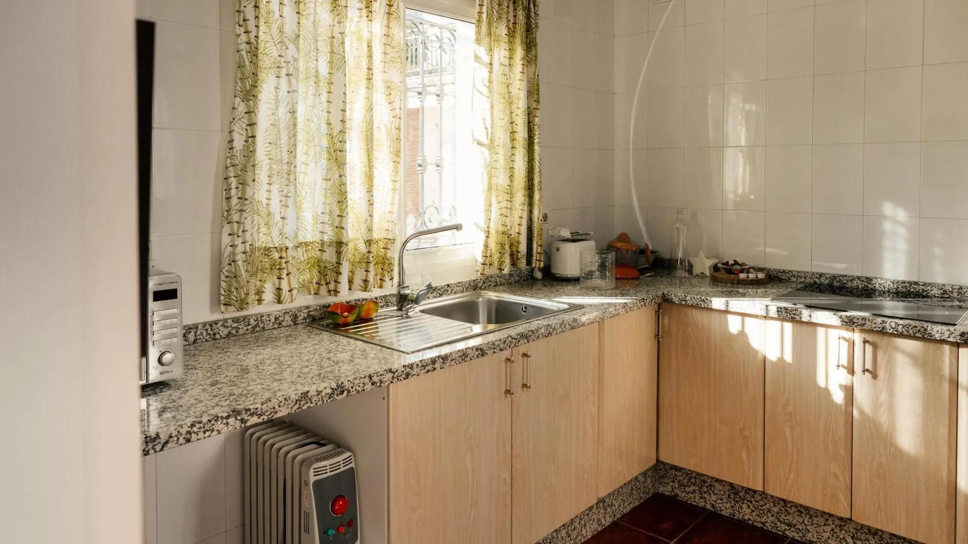 Agradable Casa Con Jardin Privado Villa Málaga